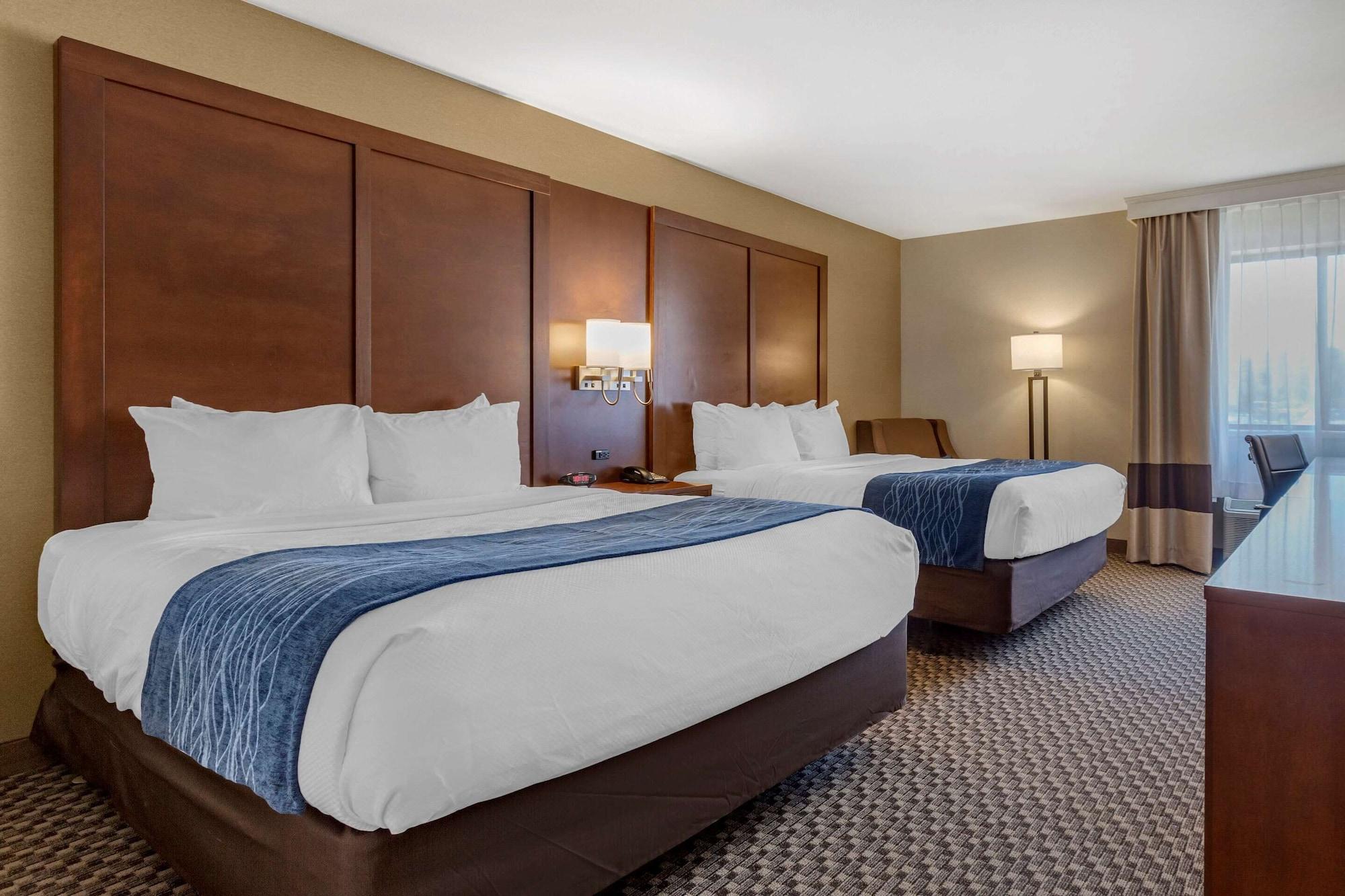 Comfort Inn At Buffalo Bill Village Resort Cody Bagian luar foto