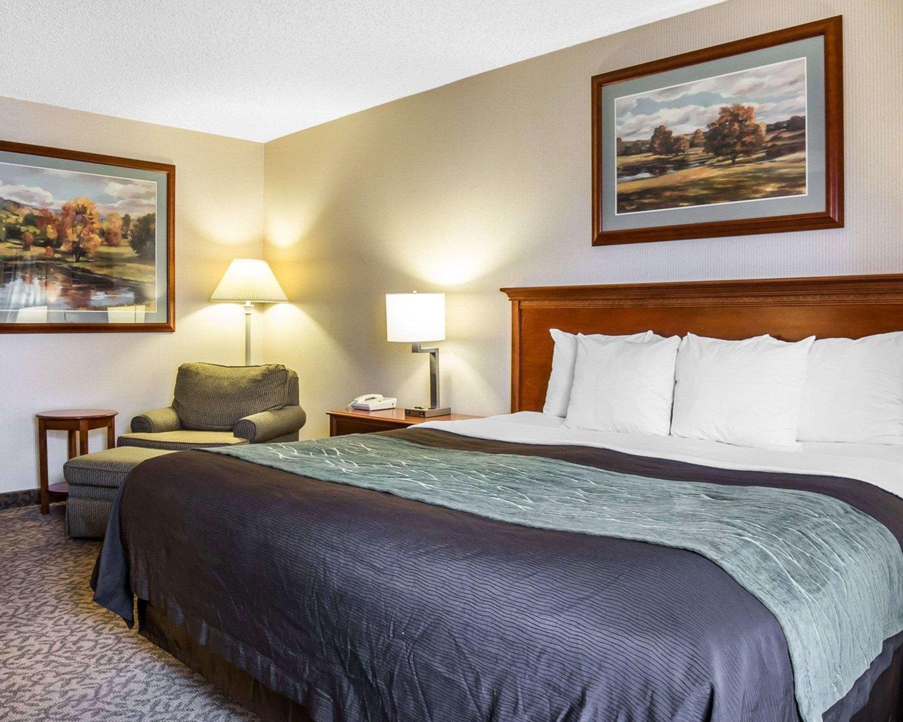 Comfort Inn At Buffalo Bill Village Resort Cody Bagian luar foto