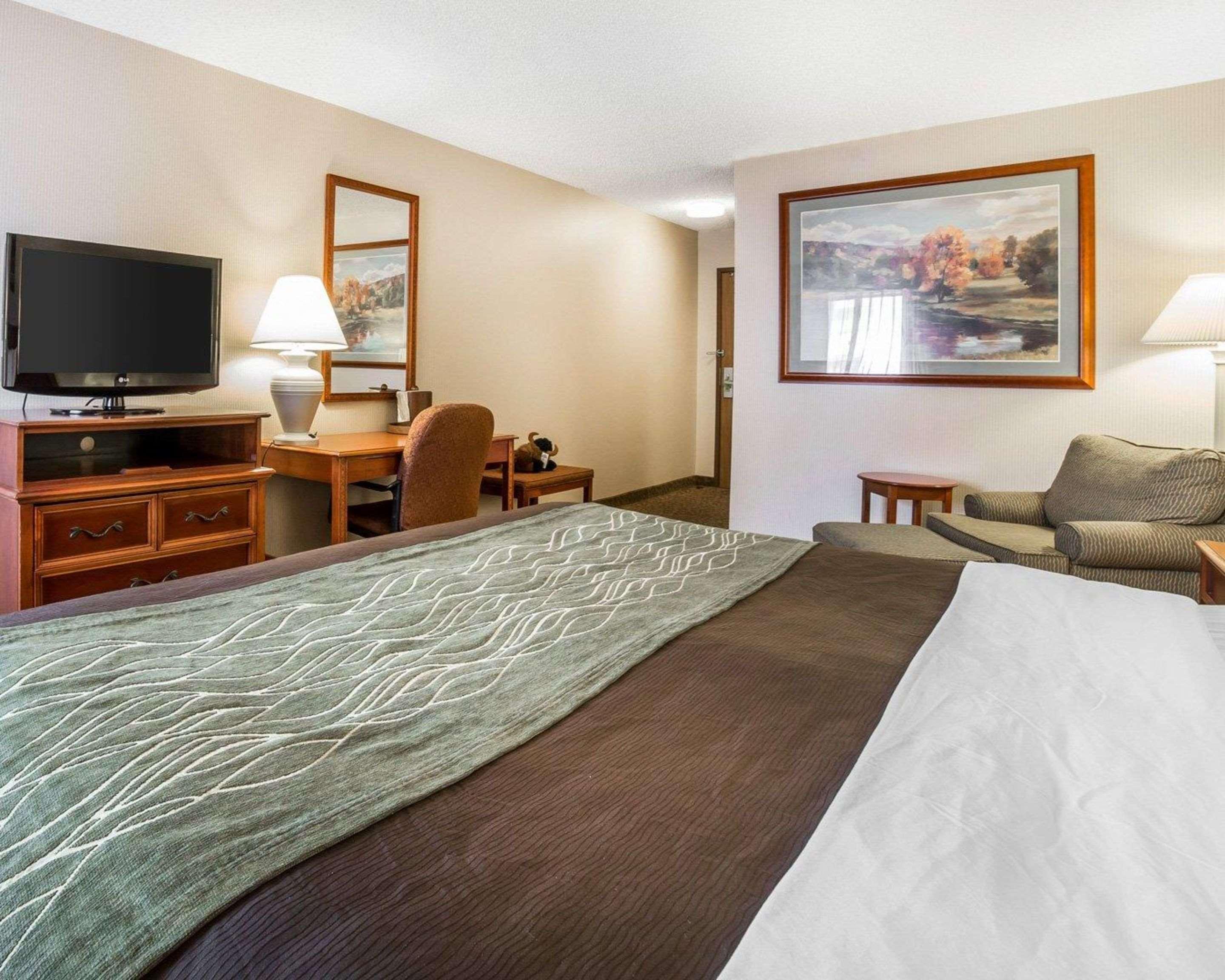 Comfort Inn At Buffalo Bill Village Resort Cody Bagian luar foto