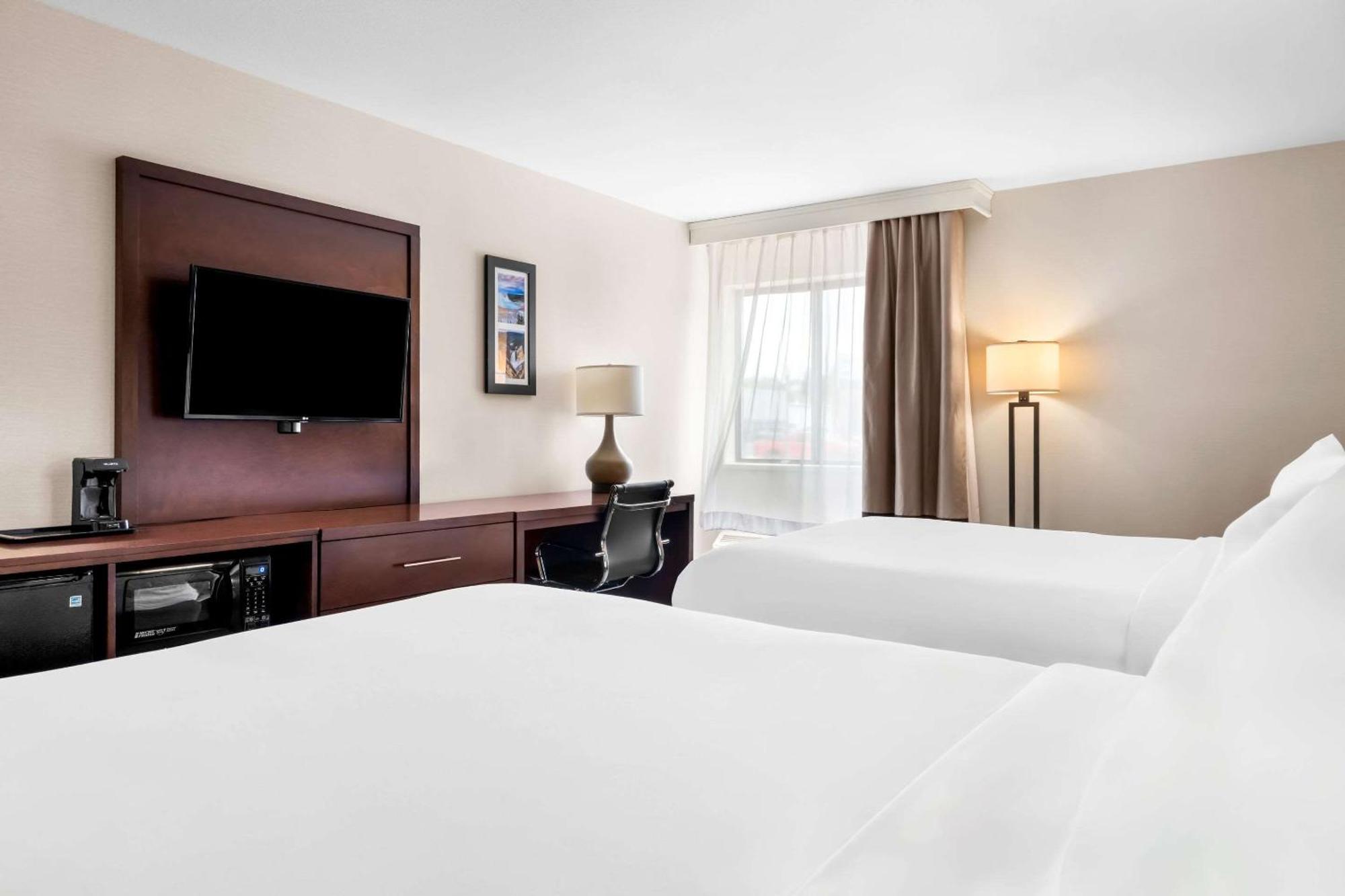 Comfort Inn At Buffalo Bill Village Resort Cody Bagian luar foto