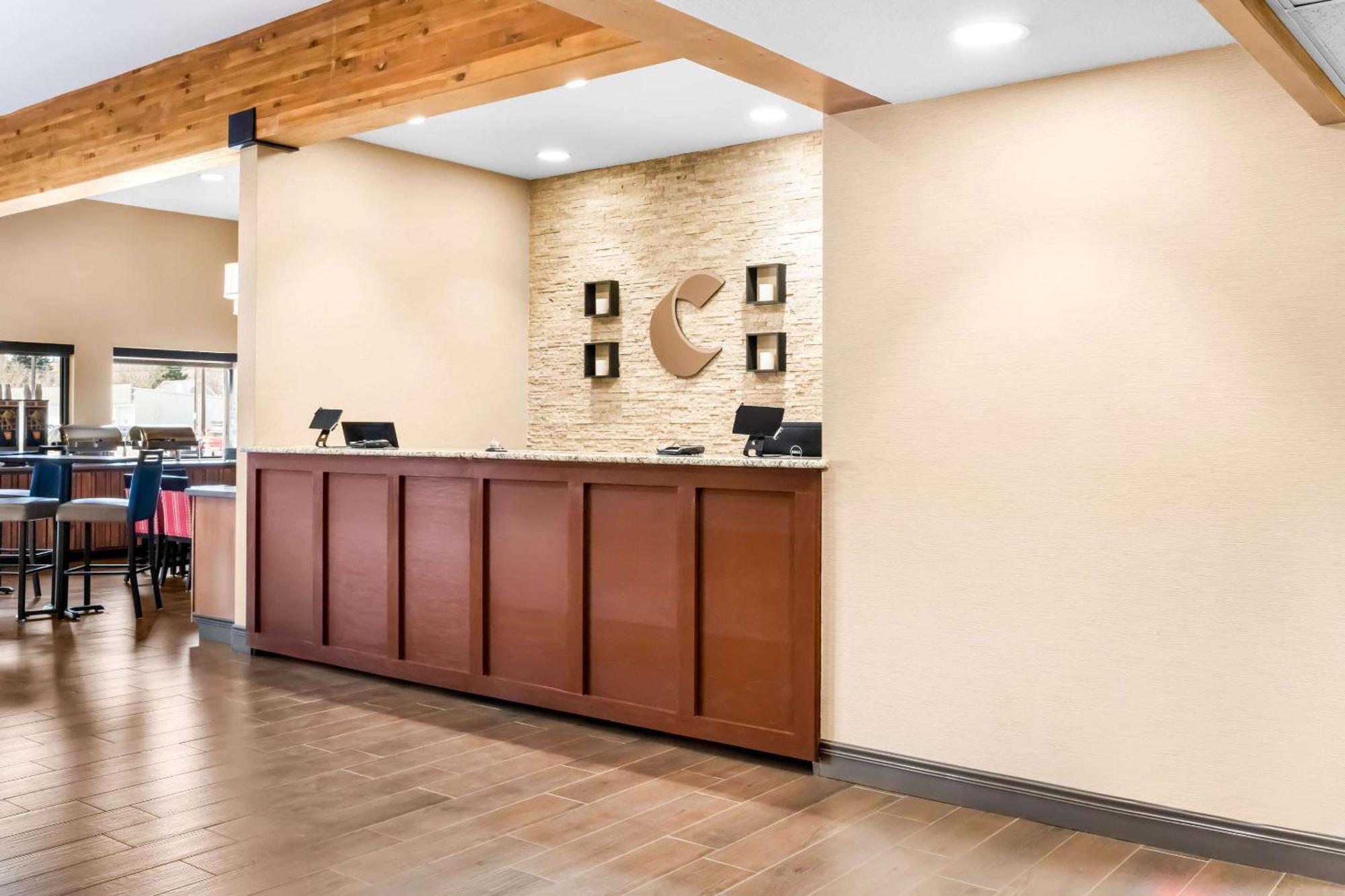 Comfort Inn At Buffalo Bill Village Resort Cody Bagian luar foto