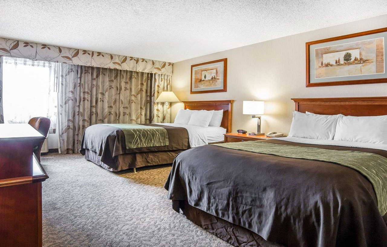 Comfort Inn At Buffalo Bill Village Resort Cody Bagian luar foto