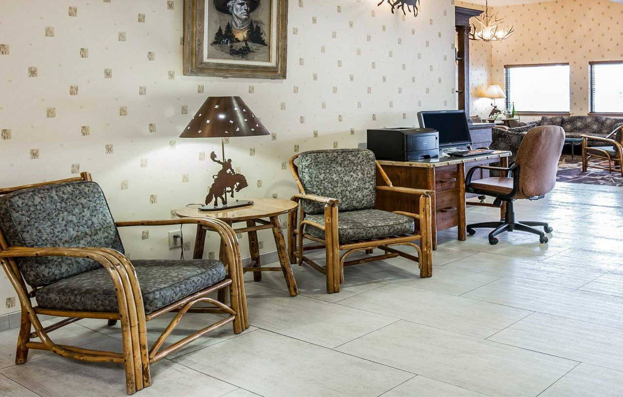 Comfort Inn At Buffalo Bill Village Resort Cody Bagian luar foto